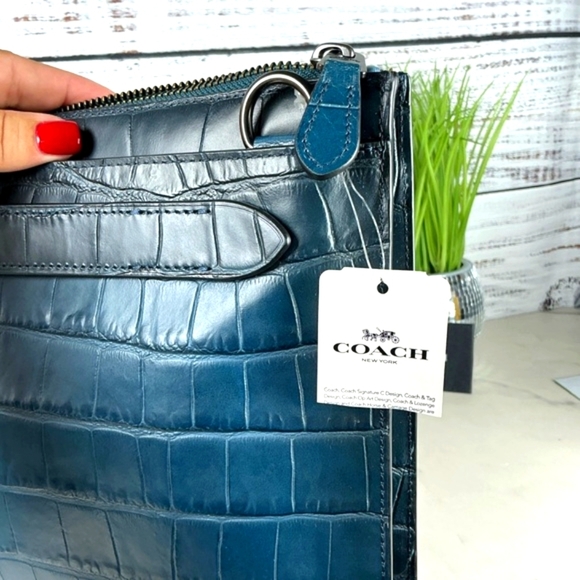 Coach Manhattan Men's Blue Ombre Croc-Embossed Messenger Bag Work Laptop Tablet - Picture 7 of 15